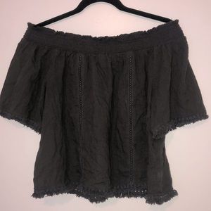 AERIE Women’s Off the Shoulder Crop Blouse